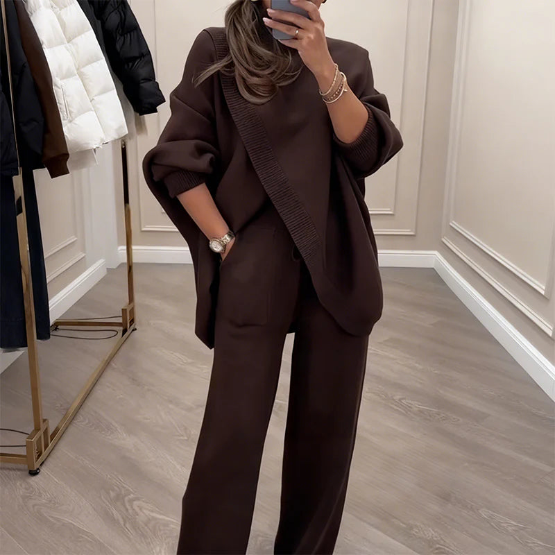 Angela | Conjunto de punto: jersey asimétrico + pantalones anchos